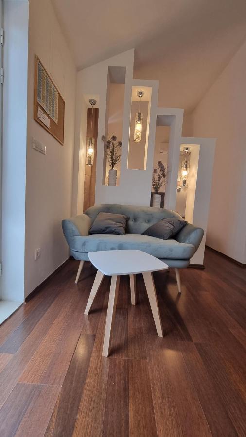 Holiday Home Gabi Рогозница Экстерьер фото