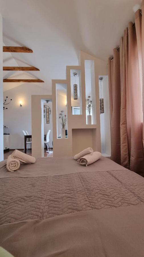 Holiday Home Gabi Рогозница Экстерьер фото