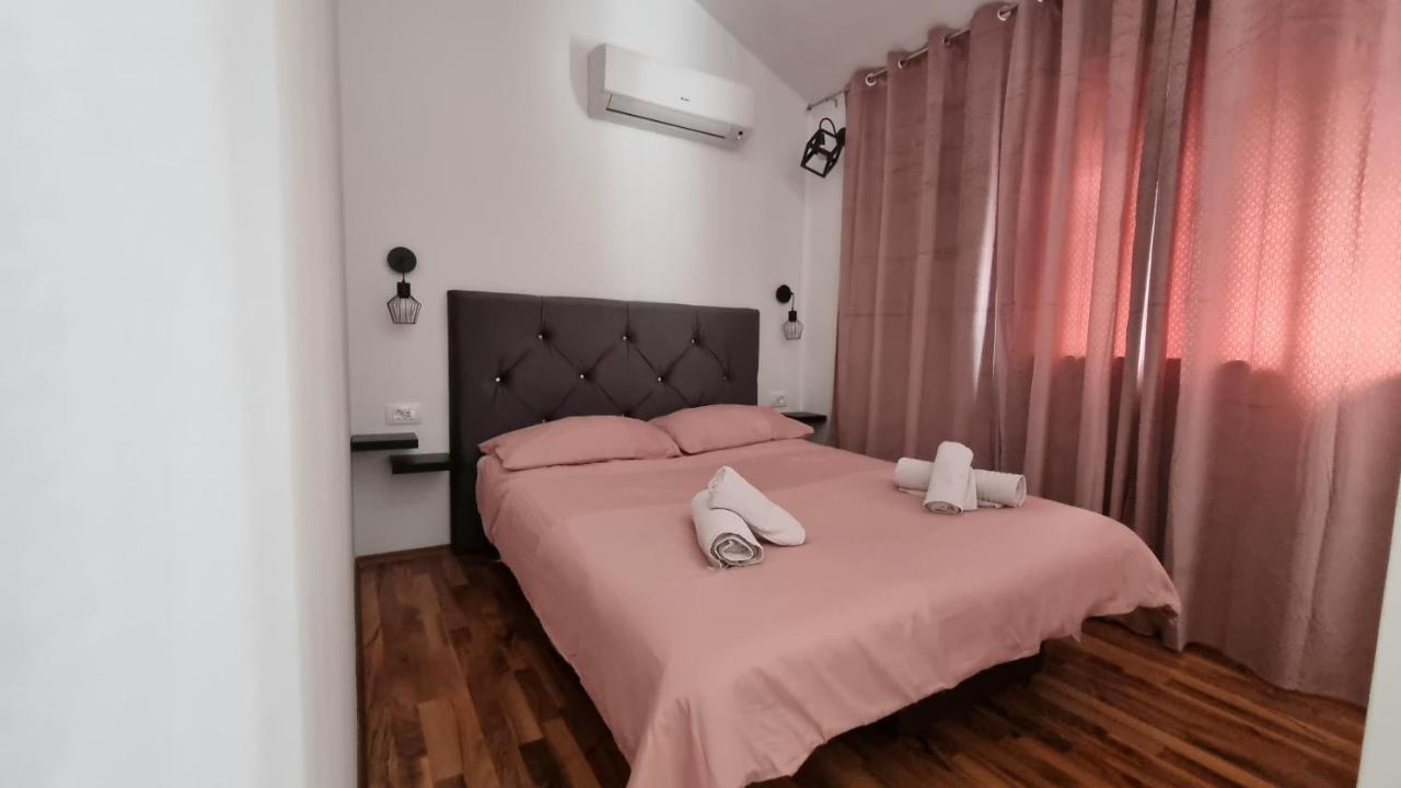 Holiday Home Gabi Рогозница Экстерьер фото